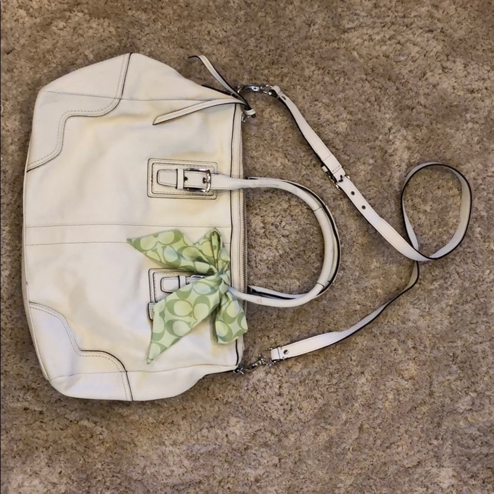 Coach leather tote with shoulder/crossbody strap